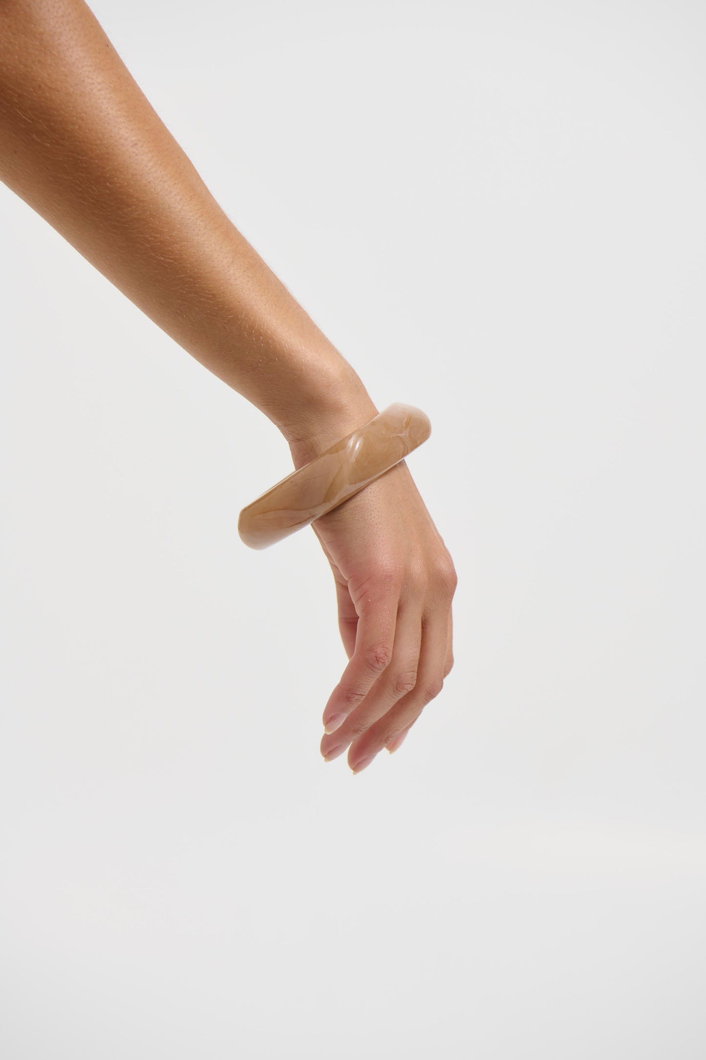 Ostini Bangle Natural