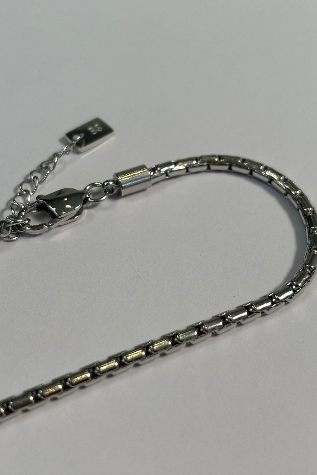 Premium NTH Benny Bracelet White Gold Plated