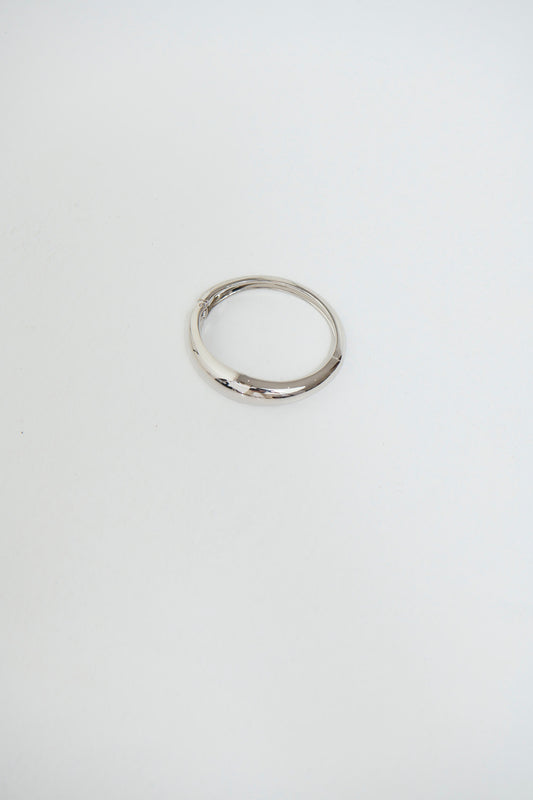 Cacia Bangle Silver