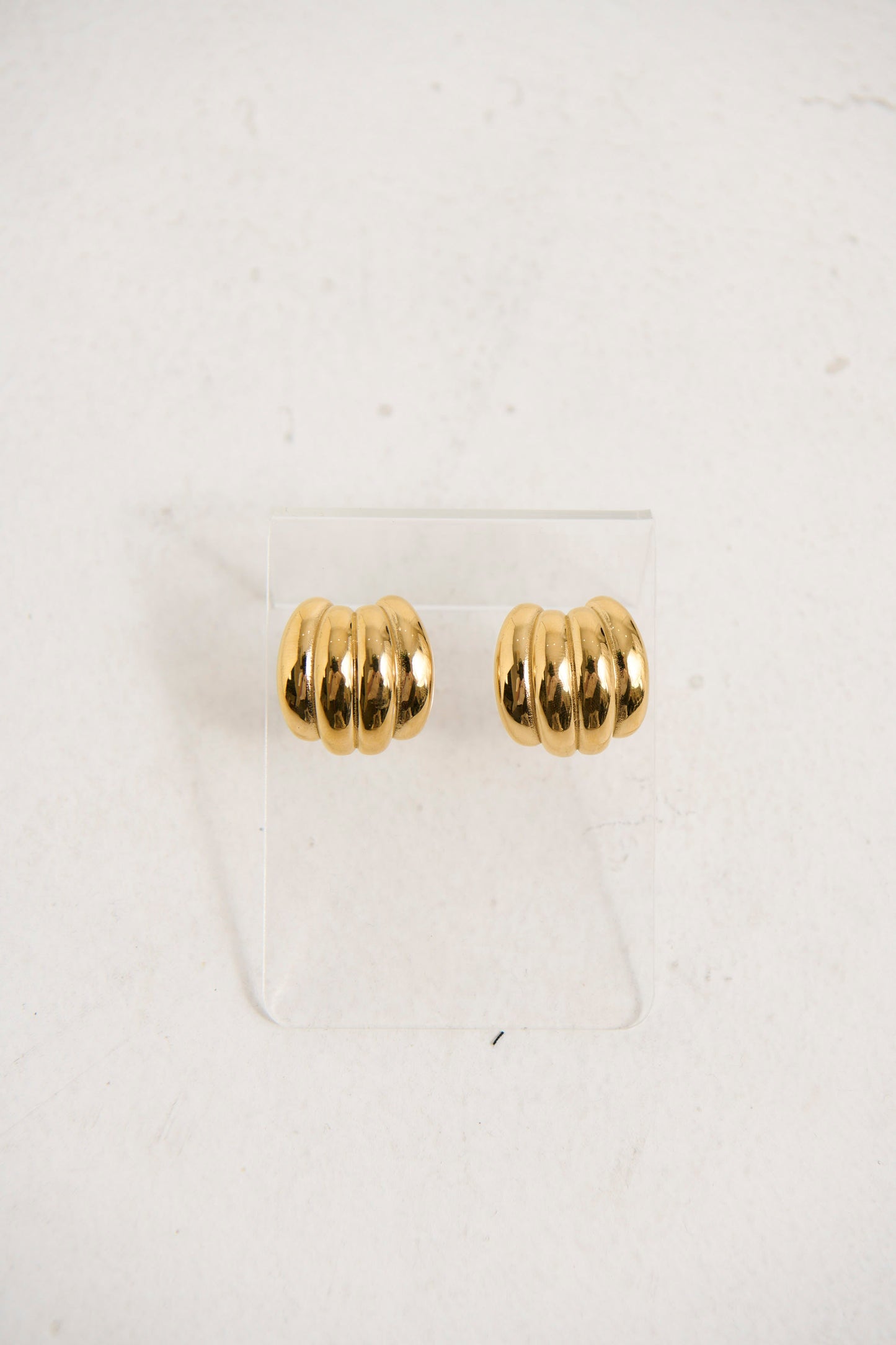 Mini Carmel Puff Earrings Gold