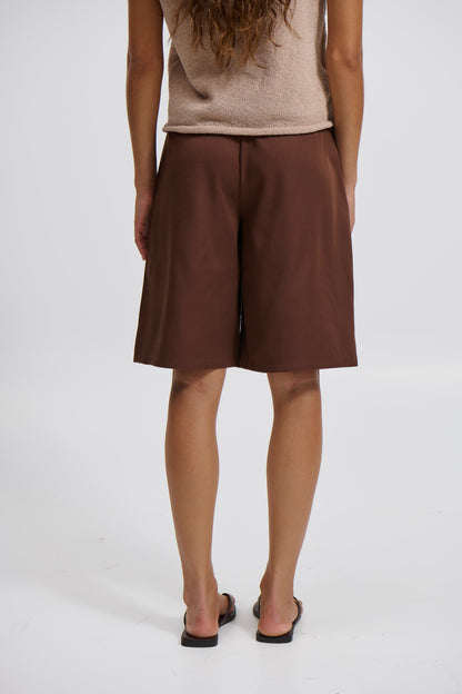 Narla Bermuda Short Chocolate