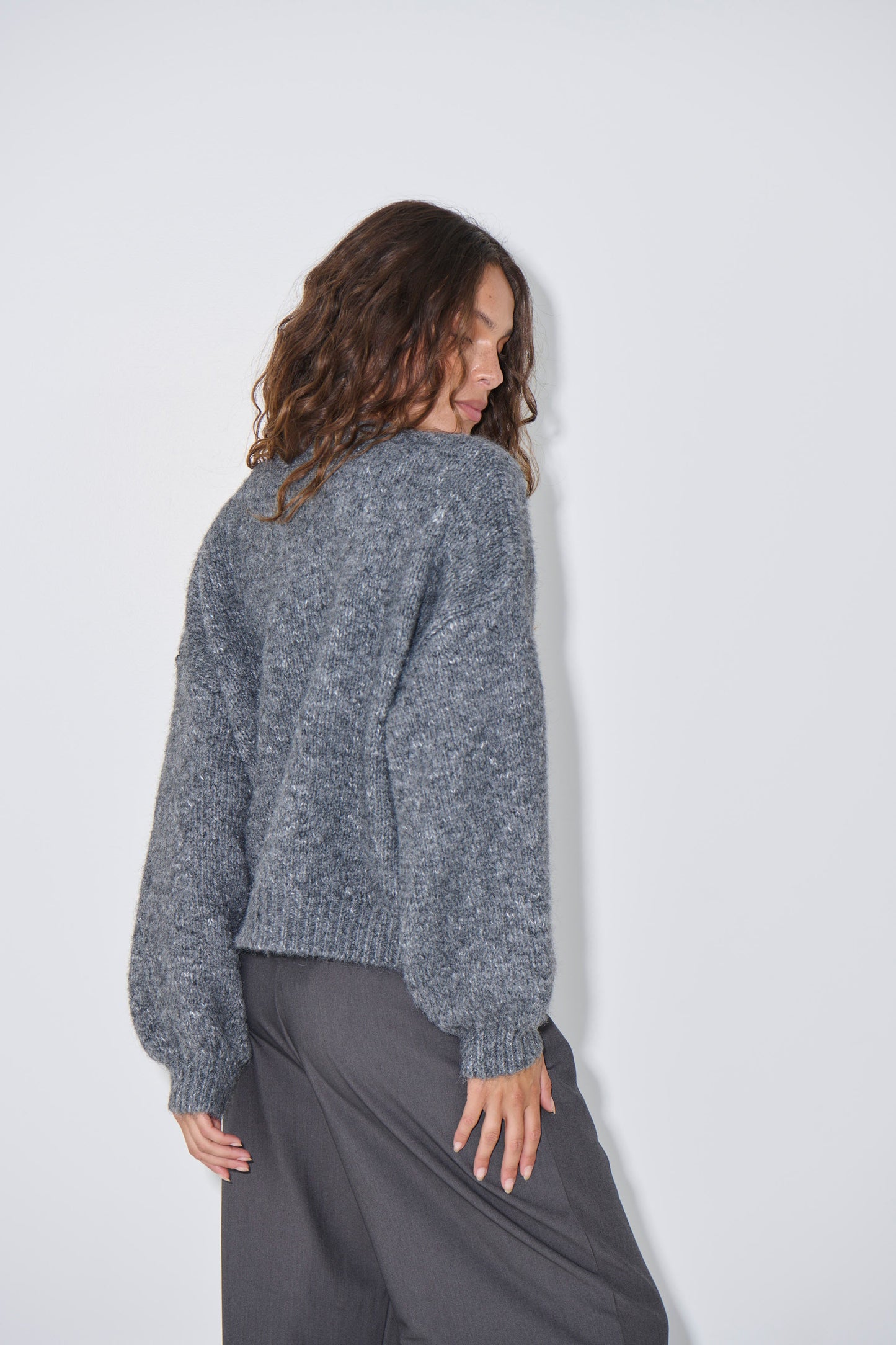 Amber Knit Charcoal