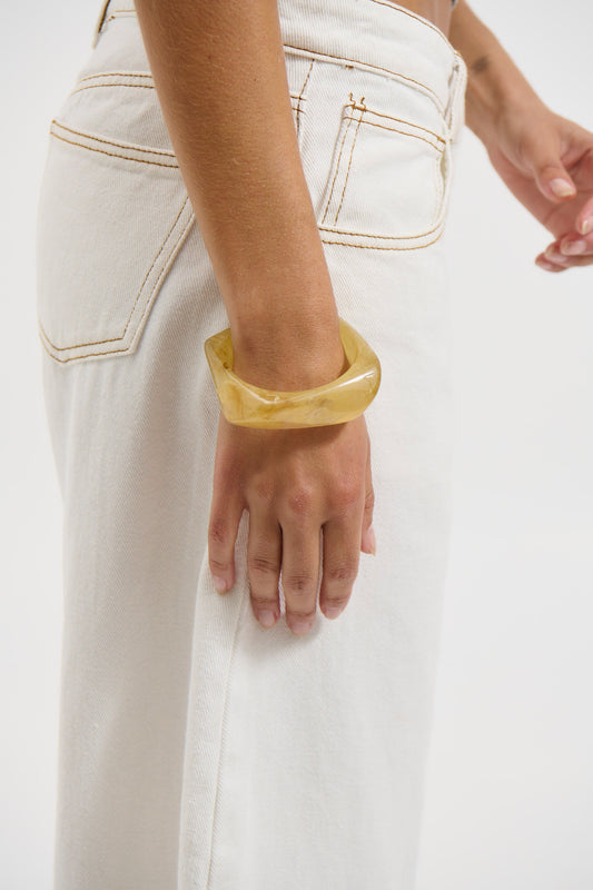Ostini Bangle Milk