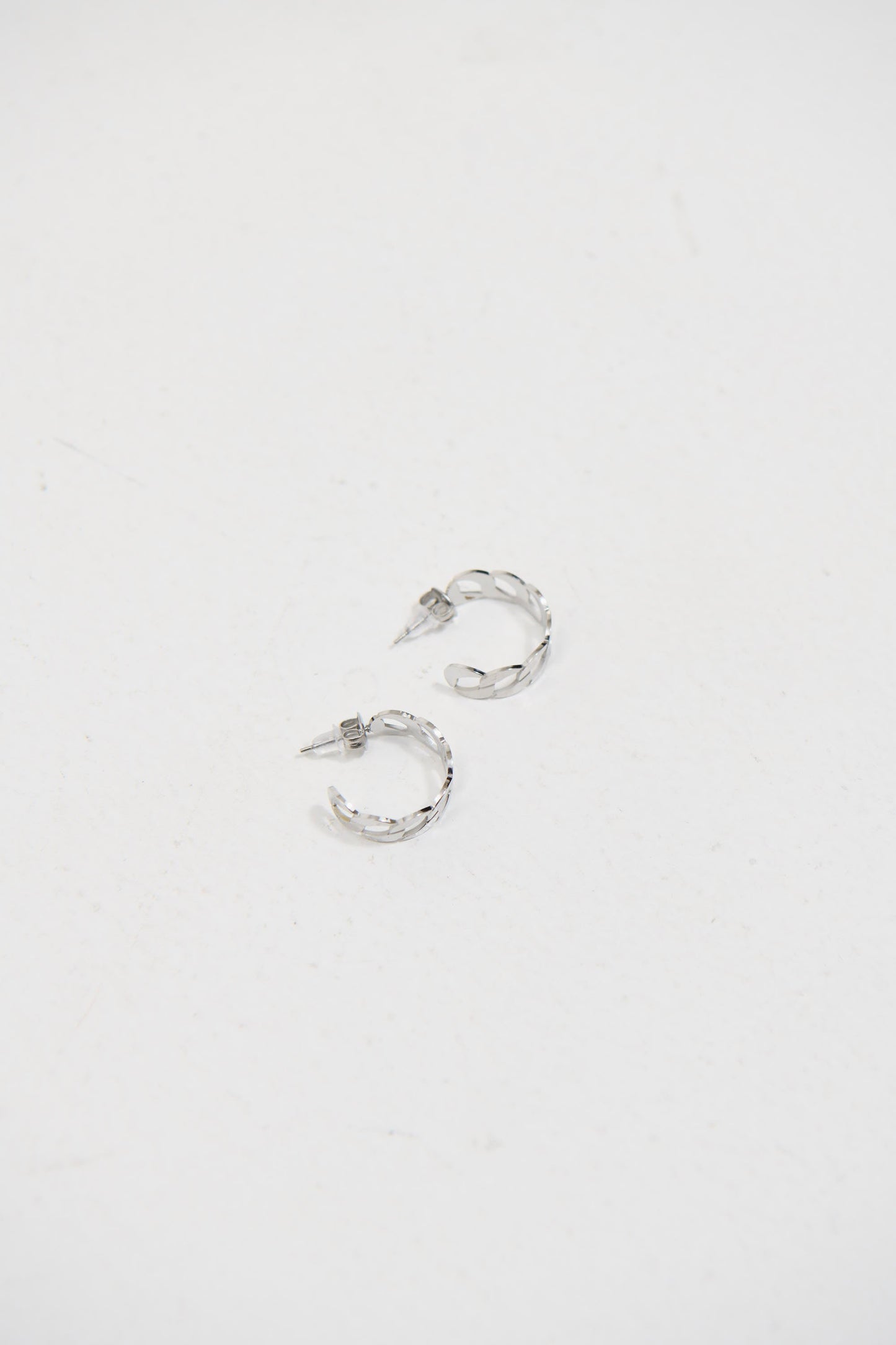 Eva Hoop Earring Silver