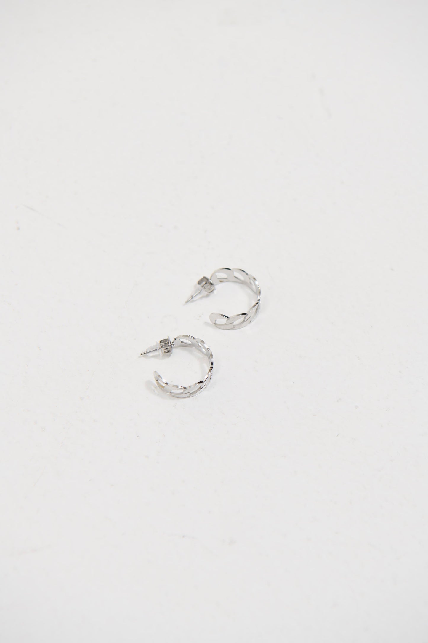 Eva Hoop Earring Silver
