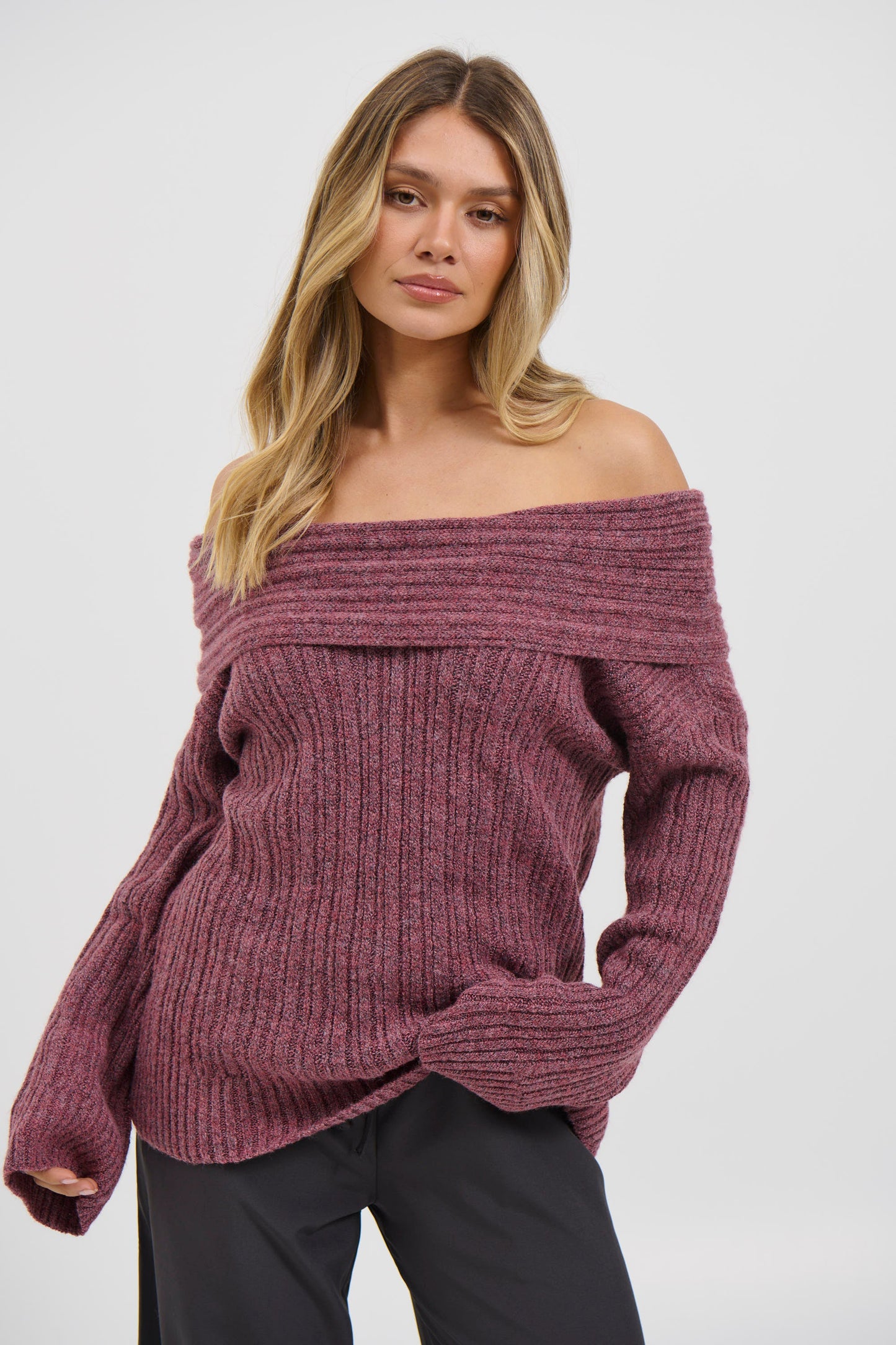 Zaali Knit Wine