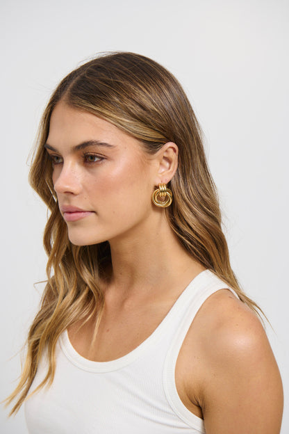 Large Knotted Earring 18k Gold Plated