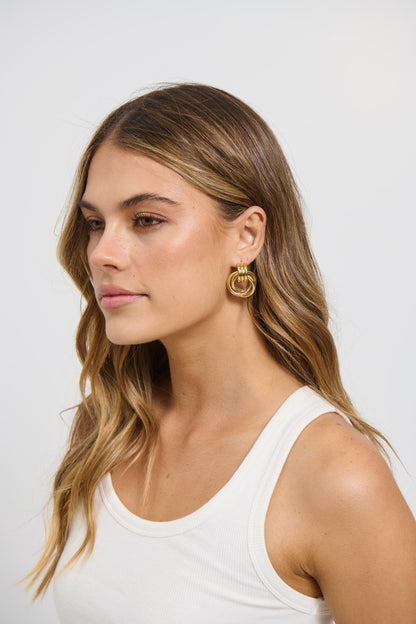 Large Knotted Earring 18k Gold Plated