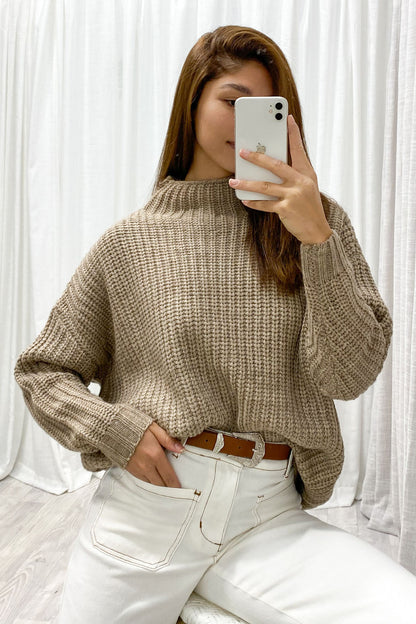 Arna Knit
