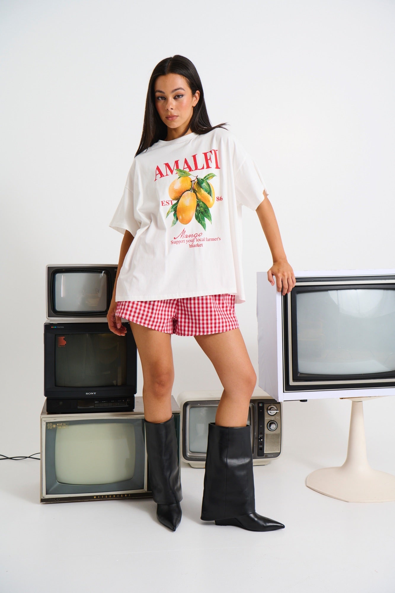 Billy Short White/Red - FINAL SALE