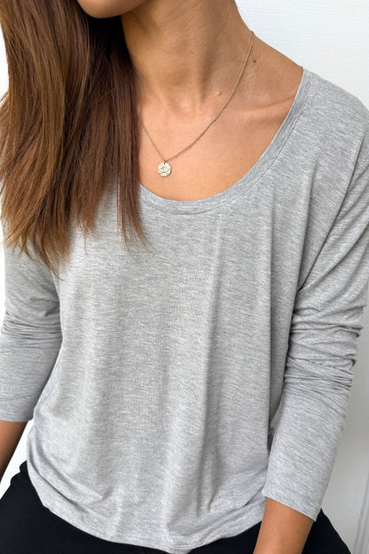 Long Sleeve Everyday Scoop Tee