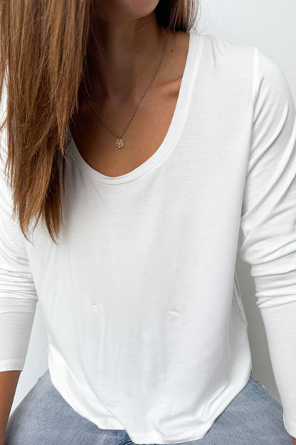 Long Sleeve Everyday Scoop Tee