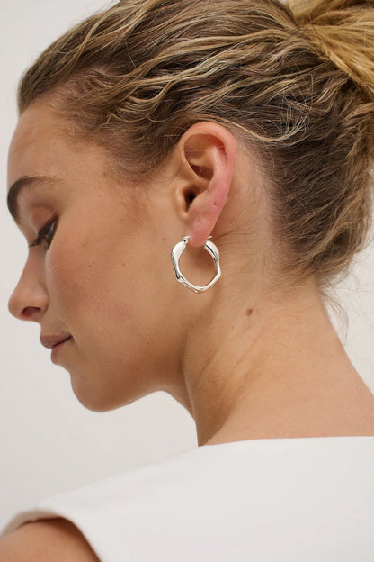 Wavy Hoops Silver