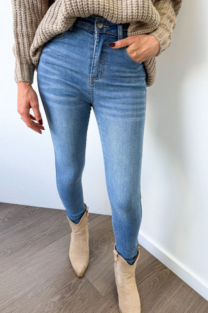 Lenora Jeans