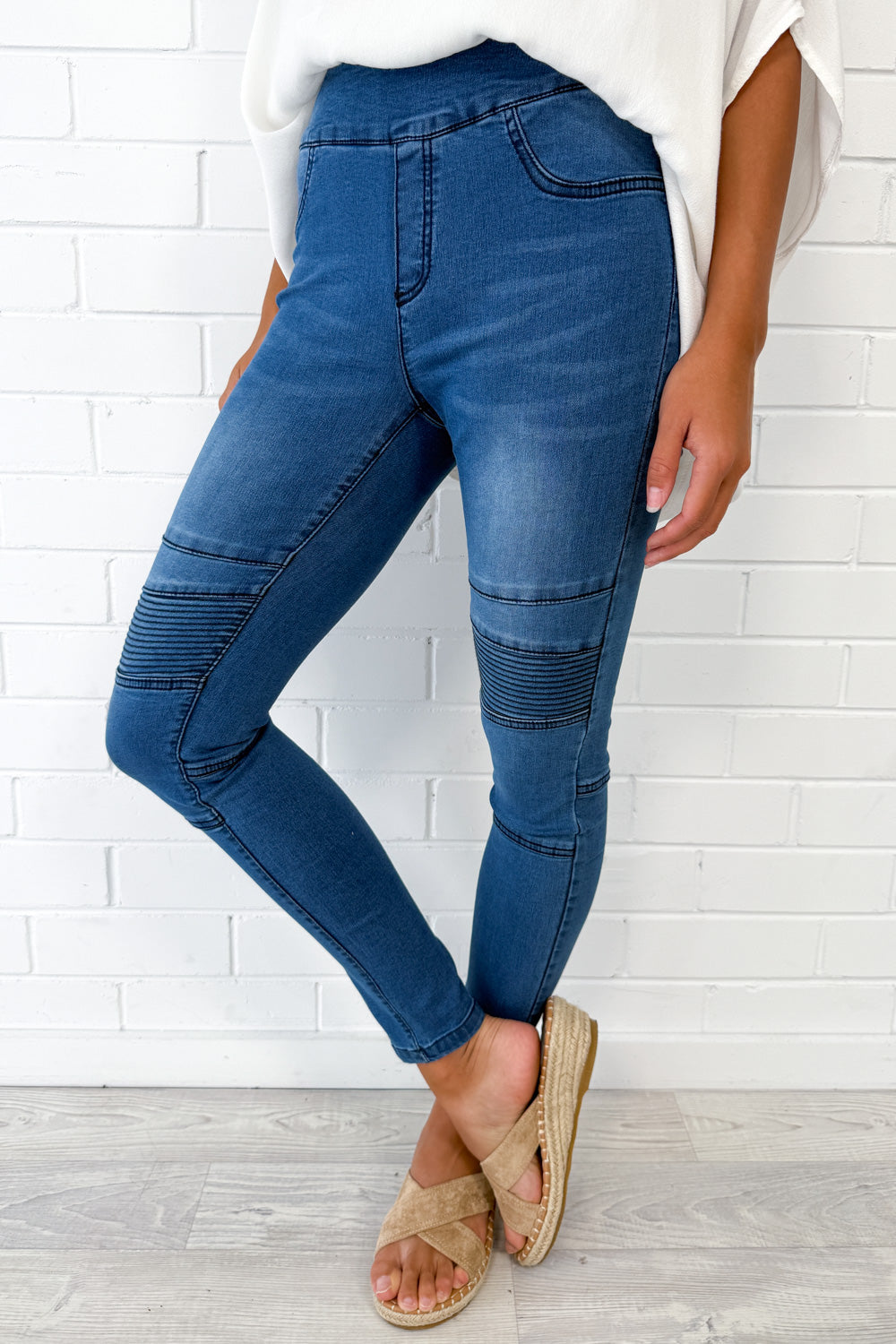 Panel Jeans