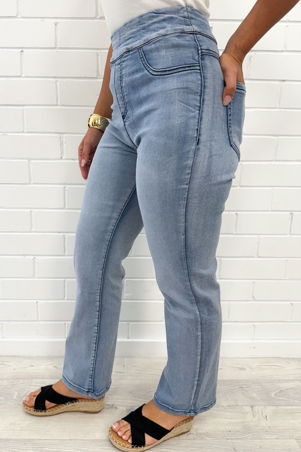 The Feel Good Jeans Petite