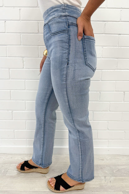 The Feel Good Jeans Petite