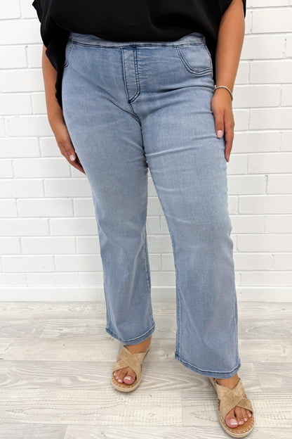 The Feel Good Jeans Petite