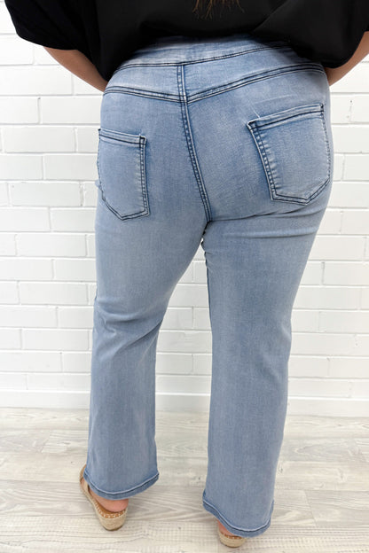 The Feel Good Jeans Petite
