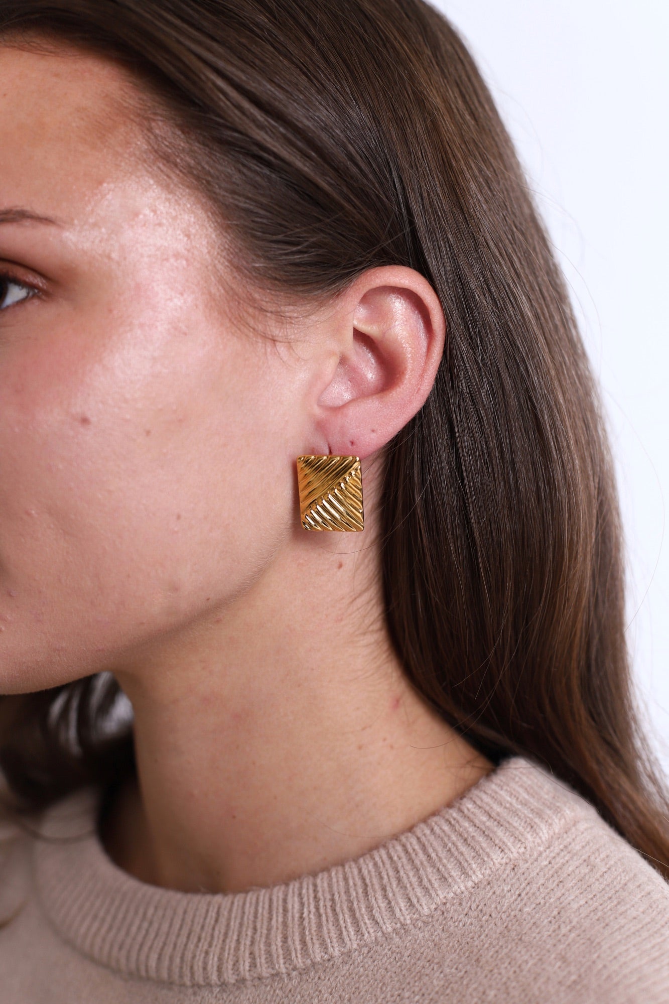 Square detail Earring 18K Gold Plated