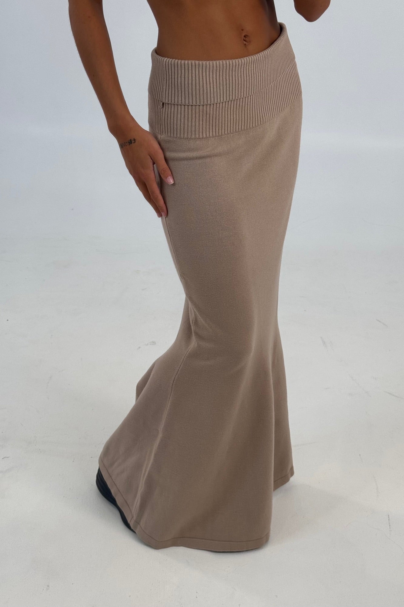 Luca Maxi Skirt Latte