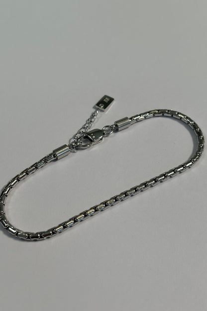 Premium NTH Benny Bracelet White Gold Plated