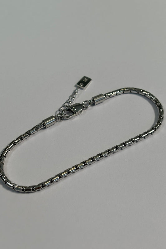 Premium NTH Benny Bracelet White Gold Plated